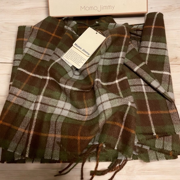 Momo Jimmy Cashmere Feel Scarf/Unisex New with Tags with Gift Box - Picture 3 of 3